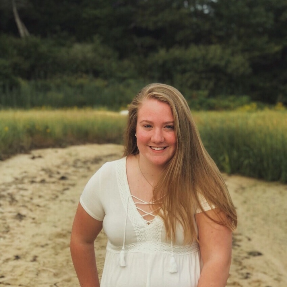 Meet your Posher, Emily